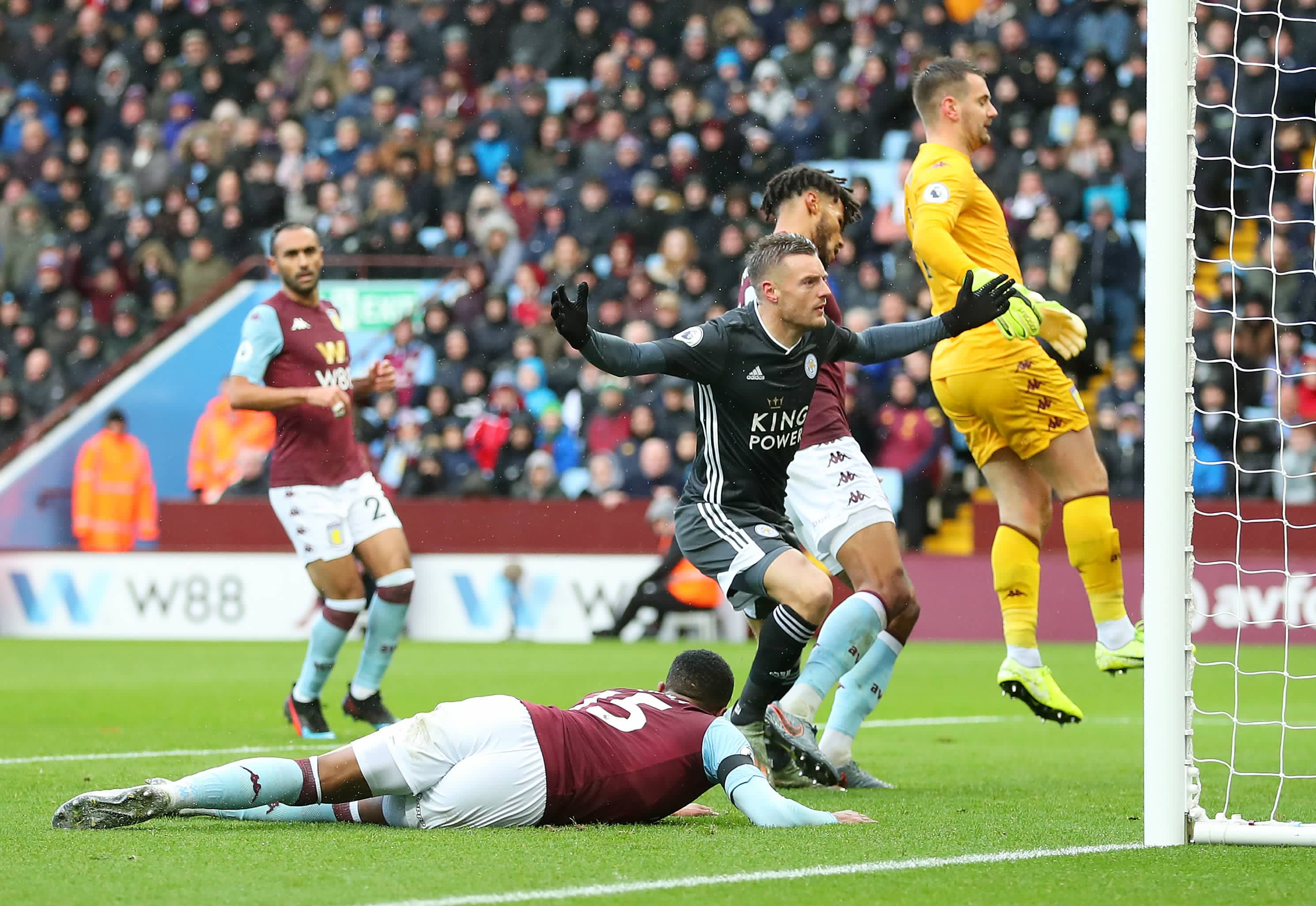 塞尔希-多明格斯：自从来到巴萨，我就一直梦想着首秀这一天